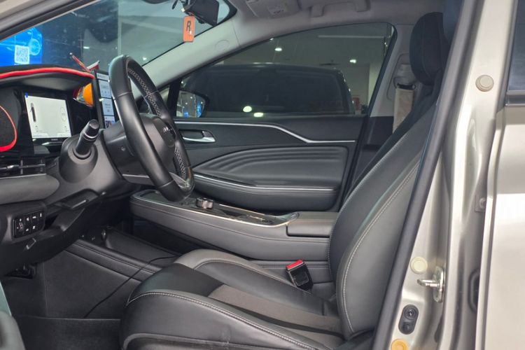 Used AION S Plus 2022 70 Enjoy Edition Interior 6