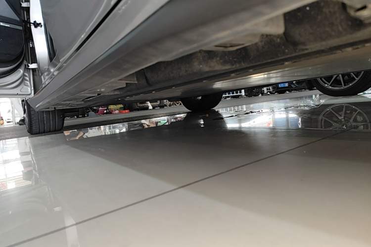 Used AION S Plus 2022 70 Intelligent Edition Left Side Sill