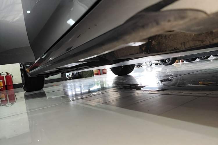 Used AION S Plus 2022 70 Intelligent Edition Right Side Sill
