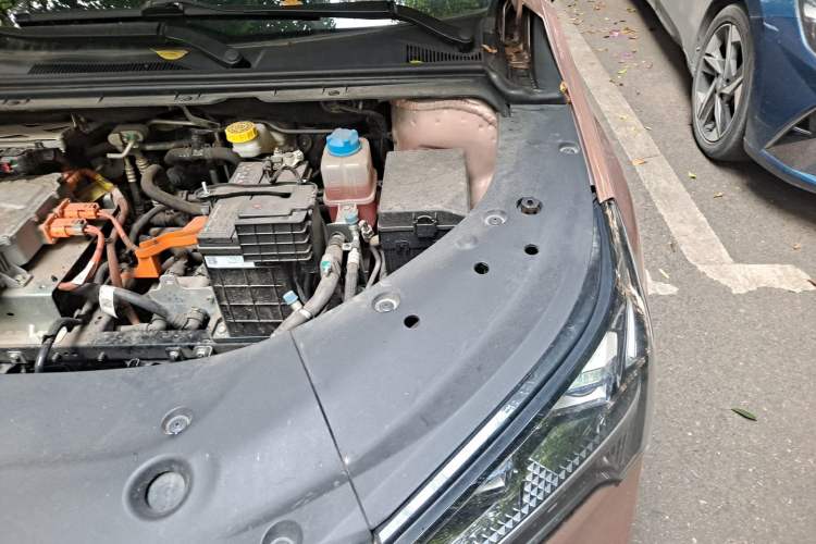 Used AION S Plus 2022 70 Enjoy Edition Engine Bay Left