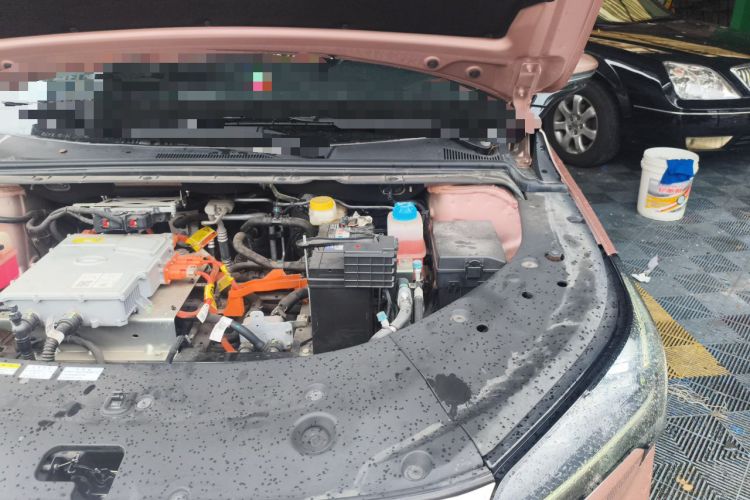 Used AION S Plus 2022 70 Intelligent Edition Engine Bay Left