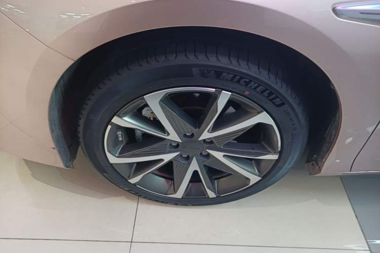 Used AION S Plus 2022 80 Tech Edition Exterior 4