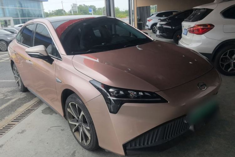 Used AION S Plus 2022 70 Intelligent Edition Front Right 45 Deg