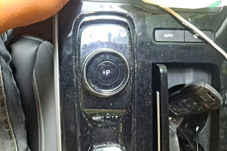 Used AION S Plus 2022 70 Enjoy Edition Gear Lever