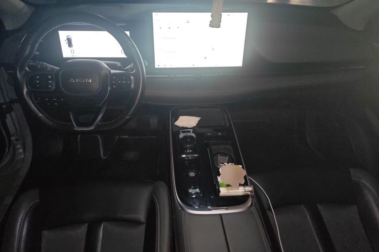 Used AION S Plus 2022 70 Intelligent Edition Center Console