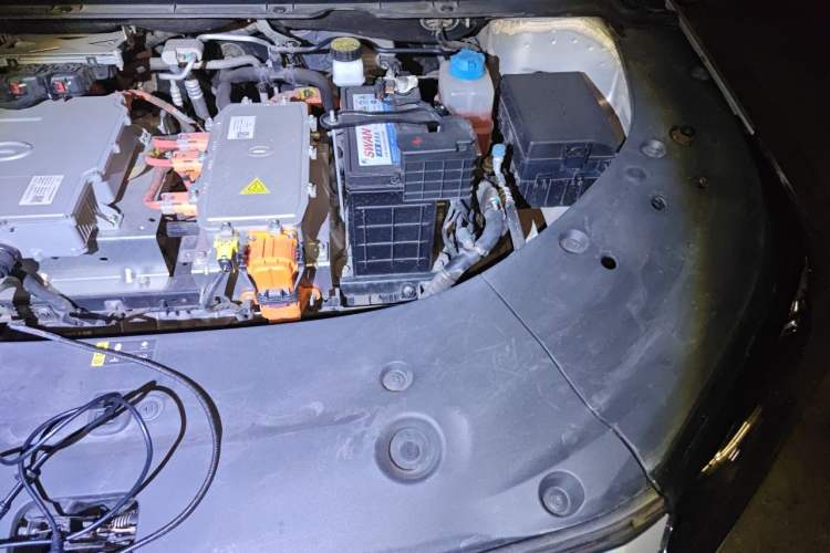 Used AION S Plus 2022 80 Tech Edition Engine Bay Left