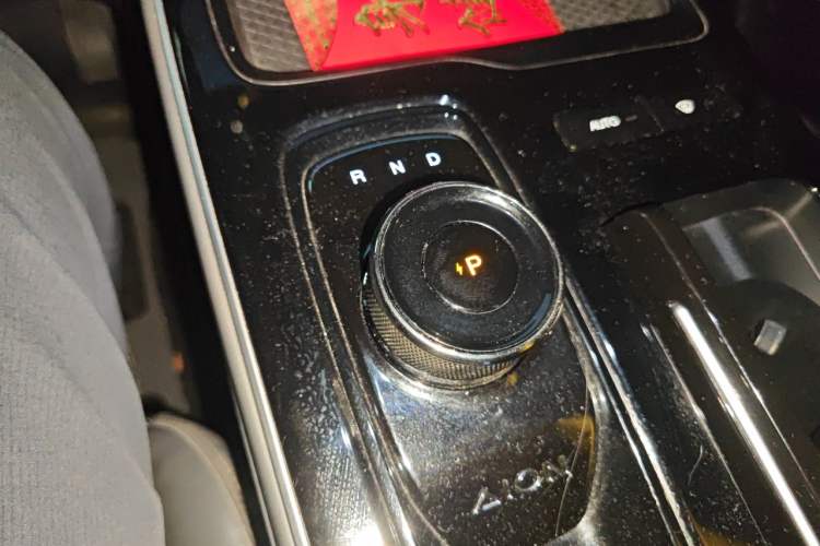 Used AION S Plus 2022 80 Tech Edition Gear Lever