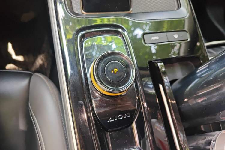 Used AION S Plus 2022 Updated 70 Intelligent Edition Gear Lever
