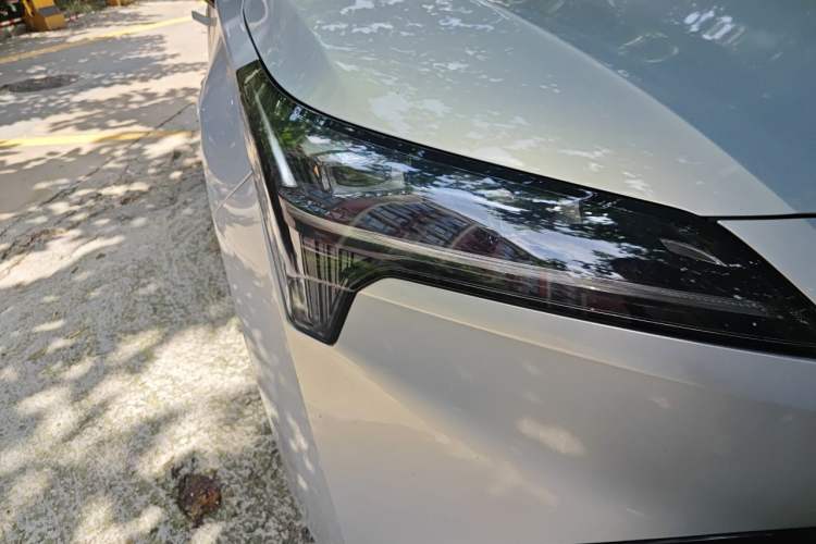 Used AION S Plus 2022 Updated 70 Intelligent Edition Right Front Headlight
