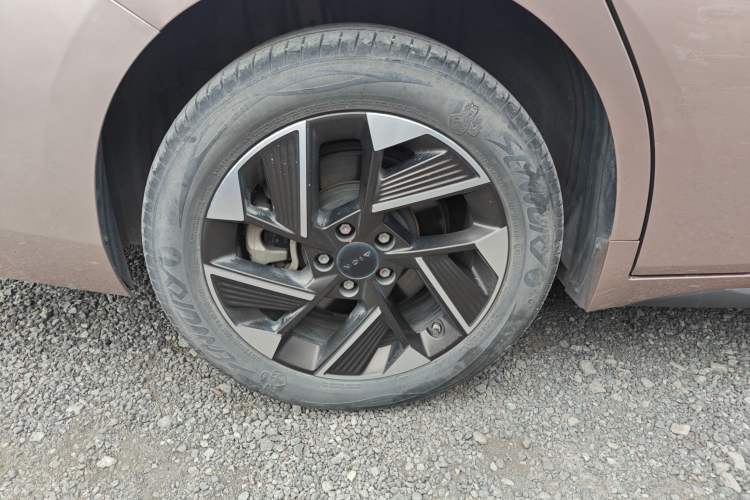 Used AION S Plus 2022 70 Enjoy Edition Exterior 3
