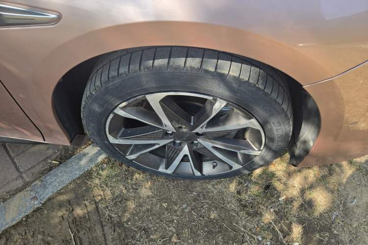 Used AION S Plus 2022 70 Intelligent Driving Edition Right Front Wheel Hub