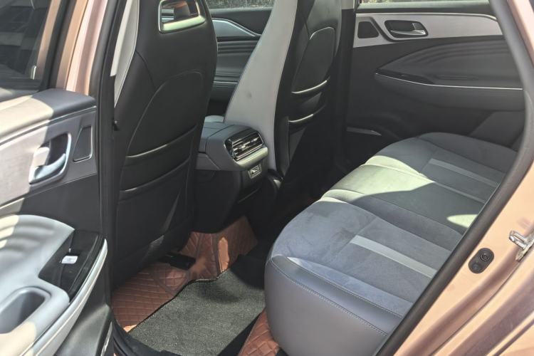 Used AION S Plus 2022 80 Tech Edition Exterior 5