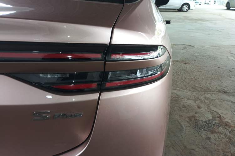 Used AION S Plus 2022 70 Intelligent Edition Exterior 6