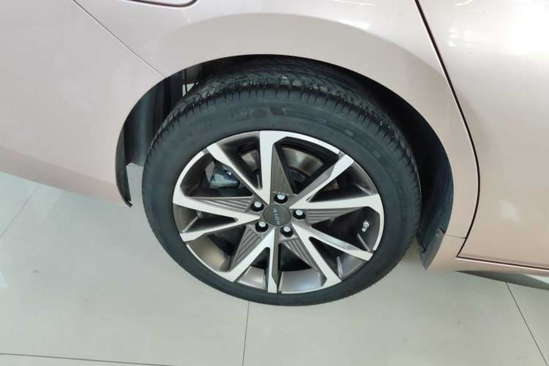 Used AION S Plus 2022 70 Intelligent Edition Exterior 8