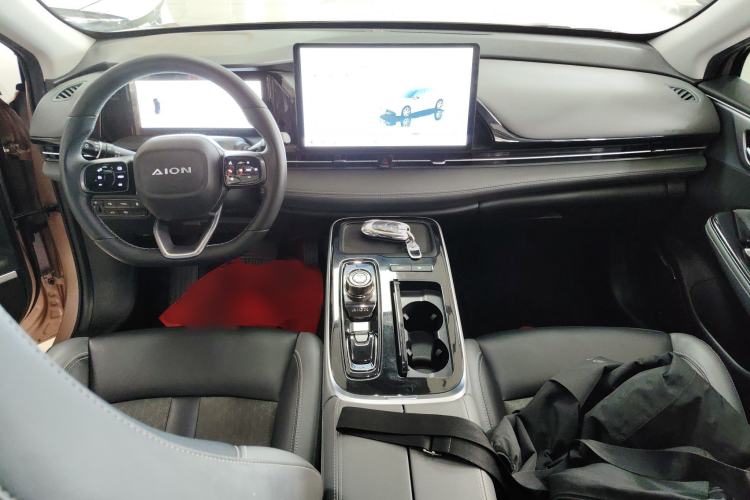 Used AION S Plus 2022 70 Intelligent Edition Interior 2