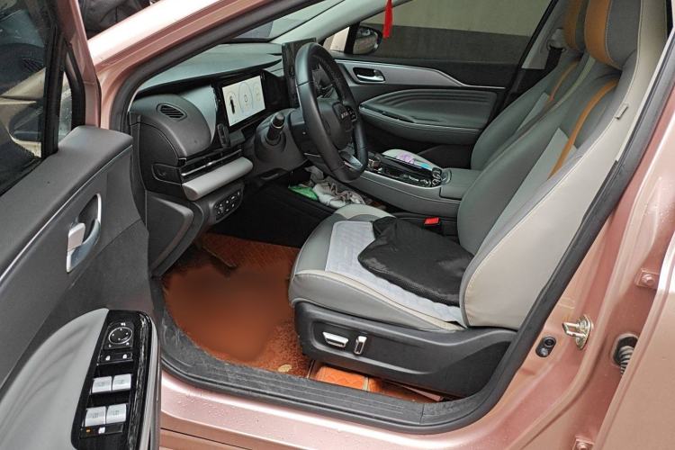 Used AION S Plus 2022 80 Tech Edition Interior 3