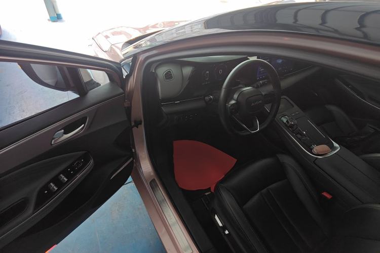 Used AION S Plus 2022 70 Intelligent Driving Edition Interior 3