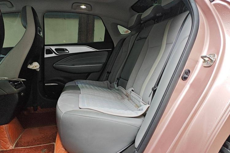 Used AION S Plus 2022 80 Tech Edition Interior 4