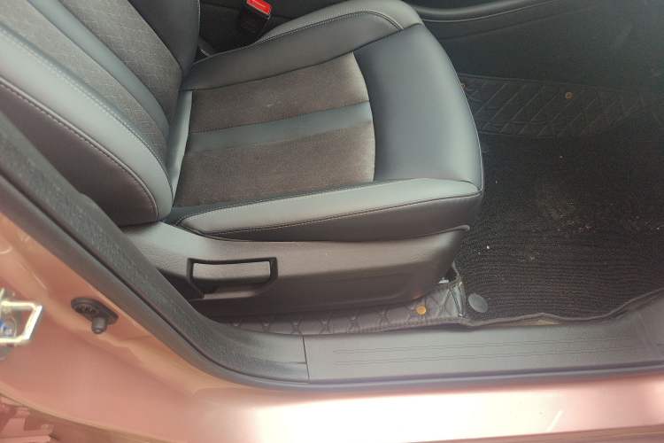 Used AION S Plus 2022 70 Intelligent Edition Right Front Seat