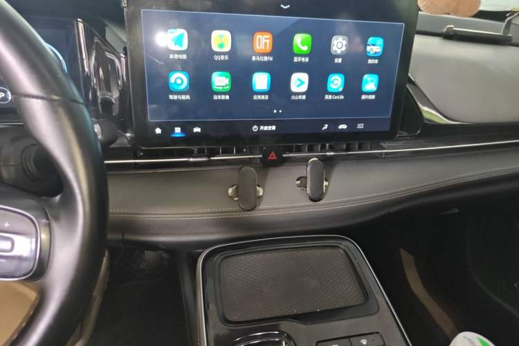 Used AION S Plus 2022 70 Intelligent Edition Audio And AC Panel