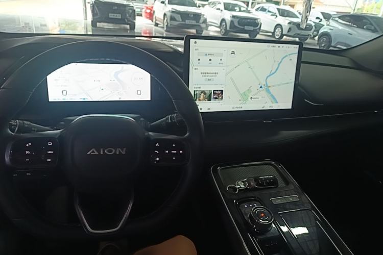 Used AION S Plus 2022 70 Executive Edition Center Console