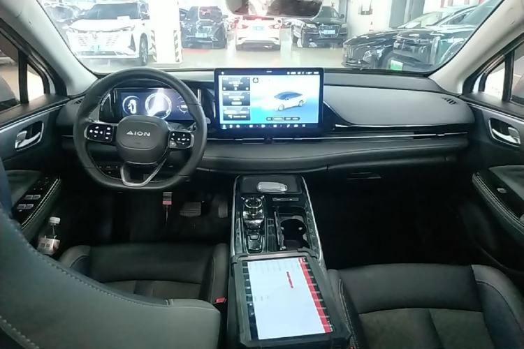 Used AION S Plus 2022 80 Tech Edition Center Console