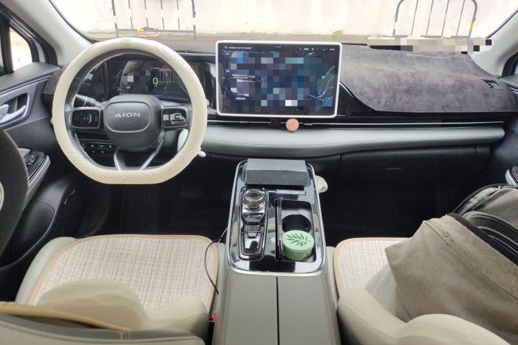 Used AION S Plus 2022 80 Tech Edition Center Console
