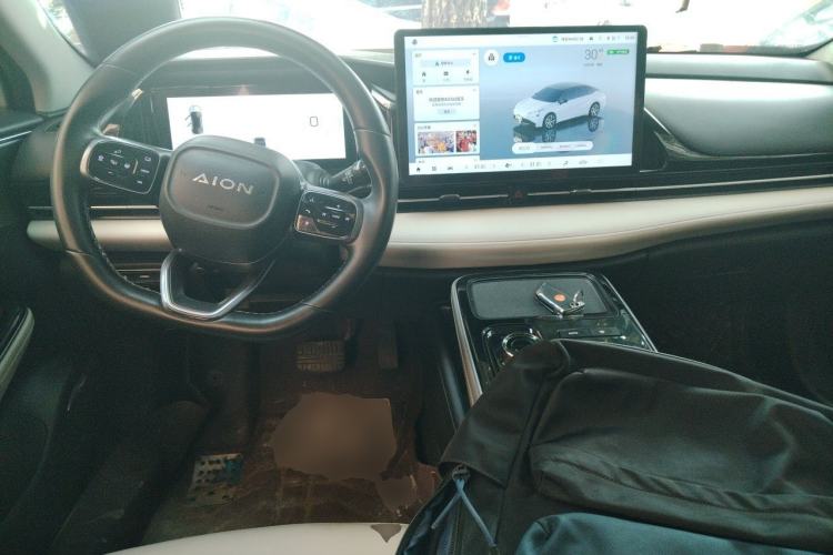 Used AION S Plus 2022 80 Tech Edition Center Console