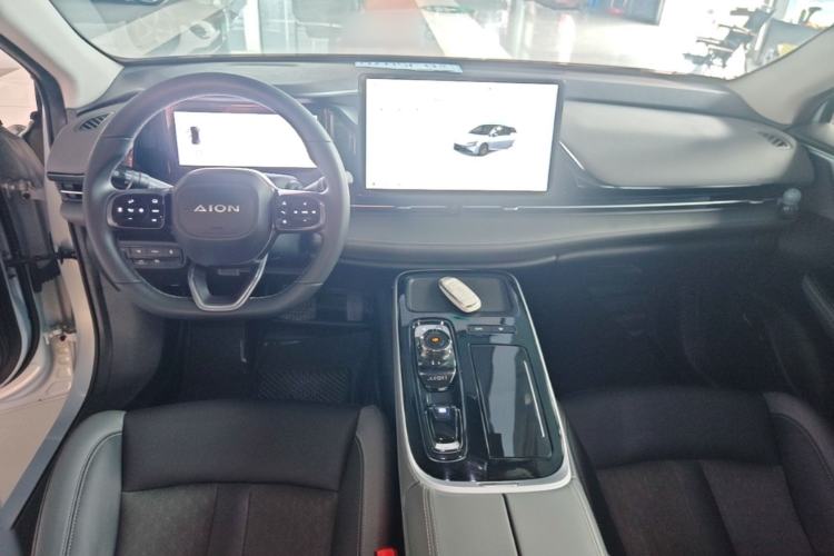 Used AION S Plus 2022 80 Tech Edition Center Console