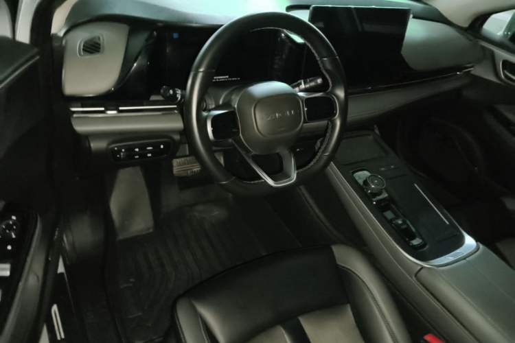 Used AION S Plus 2022 70 Intelligent Edition Center Console