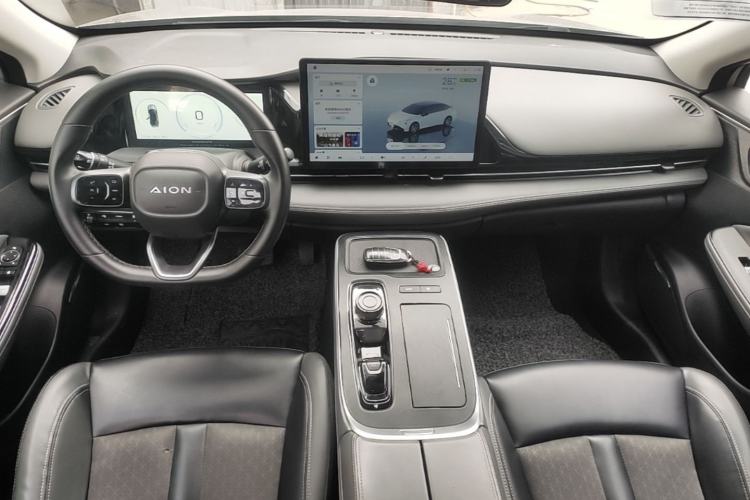 Used AION S Plus 2022 70 Intelligent Edition Center Console