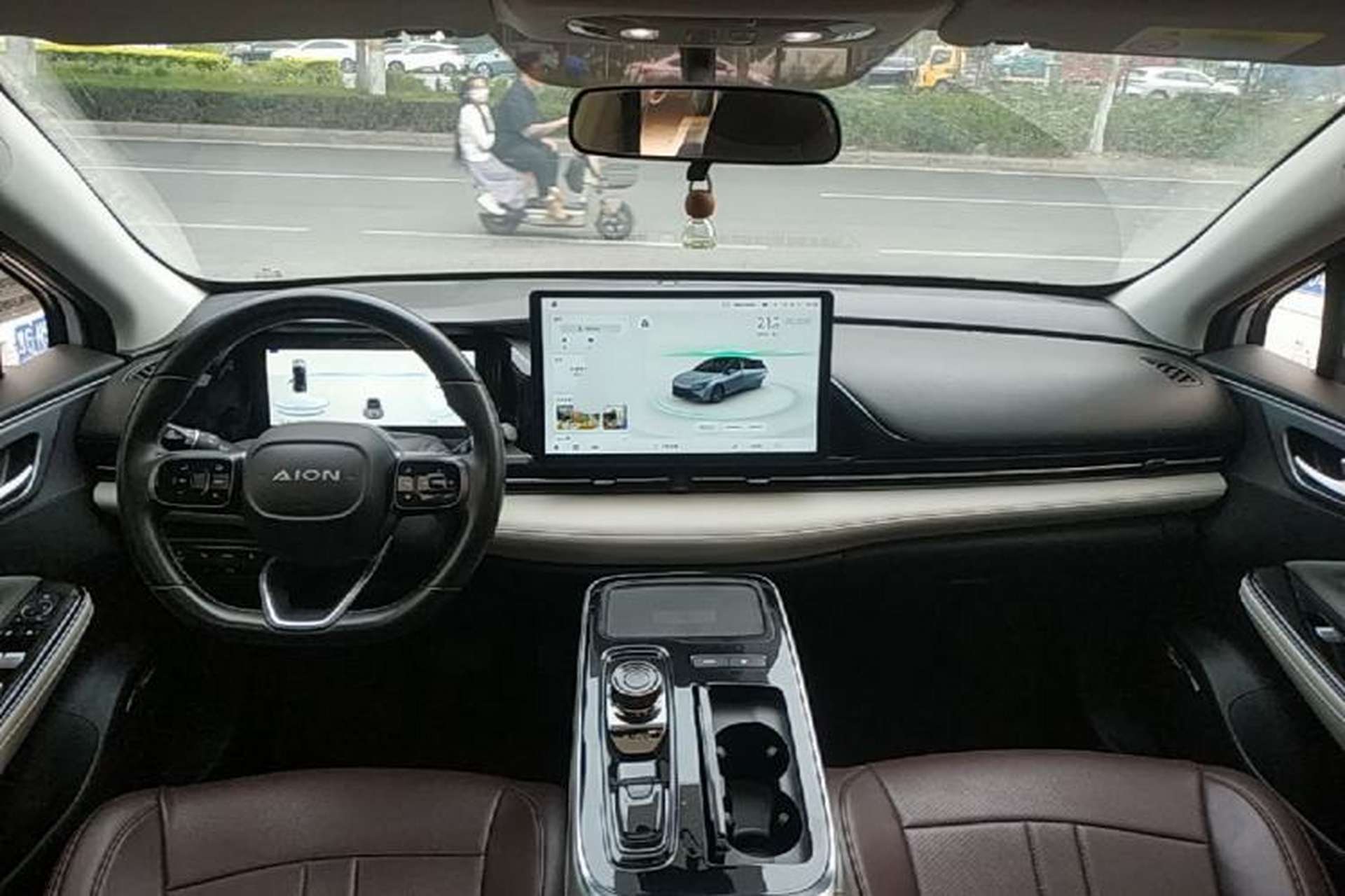 Used AION S Plus 2022 70 Intelligent Edition Center Console