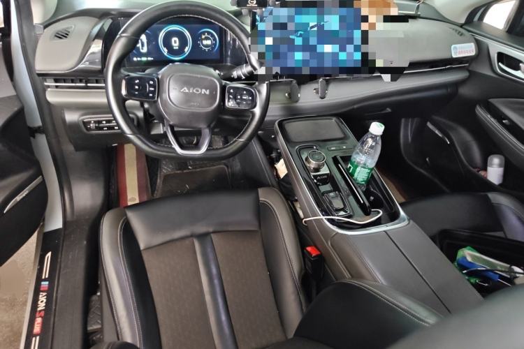 Used AION S Plus 2022 70 Intelligent Edition Center Console