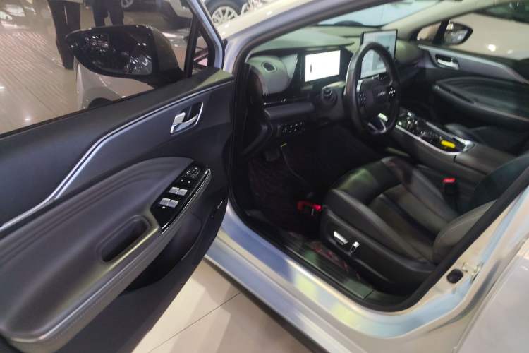 Used AION S Plus 2022 70 Intelligent Edition Driver Seat