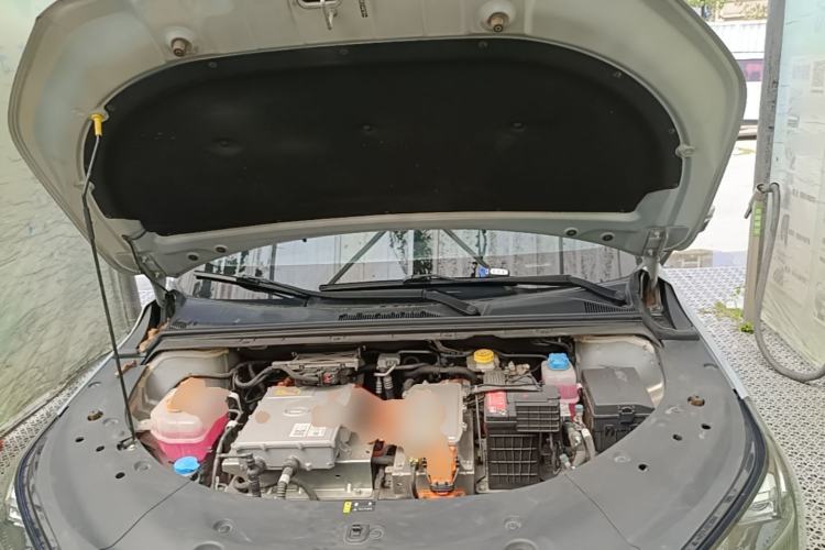 Used AION S Plus 2022 70 Intelligent Edition Engine Bay