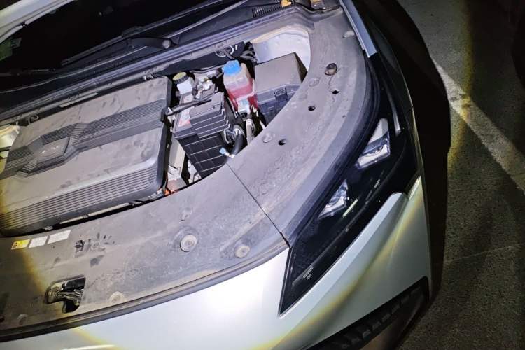 Used AION S Plus 2022 70 Intelligent Driving Edition Engine Bay Left