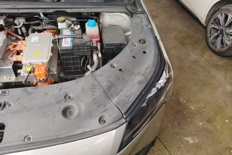 Used AION S Plus 2022 80 Tech Edition Engine Bay Left