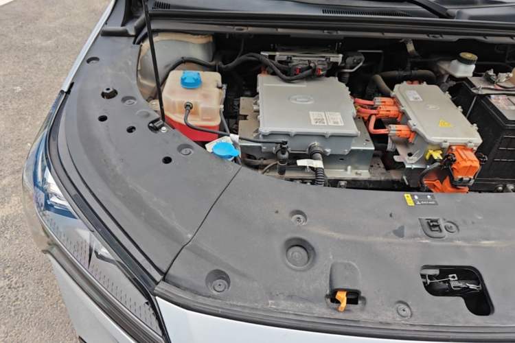 Used AION S Plus 2022 80 Tech Edition Engine Bay Right