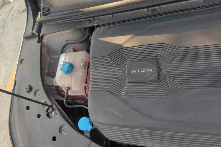 Used AION S Plus 2022 80 Intelligent Driving Version Engine Bay Right
