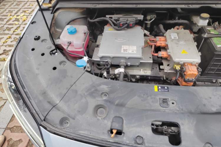 Used AION S Plus 2022 80 Tech Edition Engine Bay Right