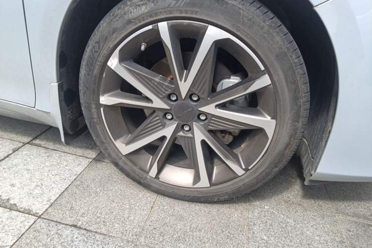 Used AION S Plus 2022 70 Intelligent Edition Exterior 2