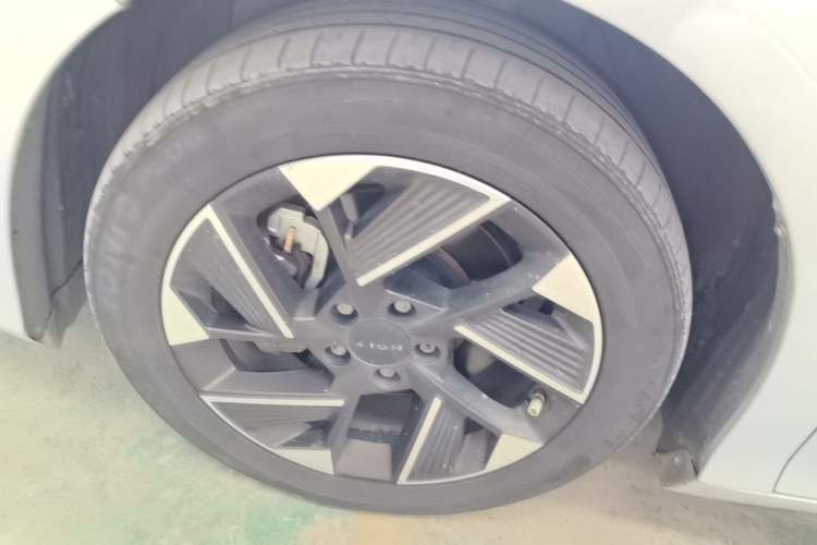 Used AION S Plus 2022 70 Intelligent Edition Exterior 2