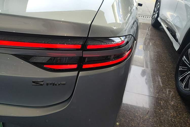 Used AION S Plus 2022 70 Enjoy Edition Exterior 3