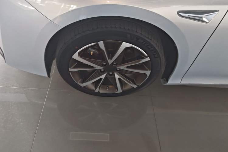 Used AION S Plus 2022 80 Tech Edition Exterior 4