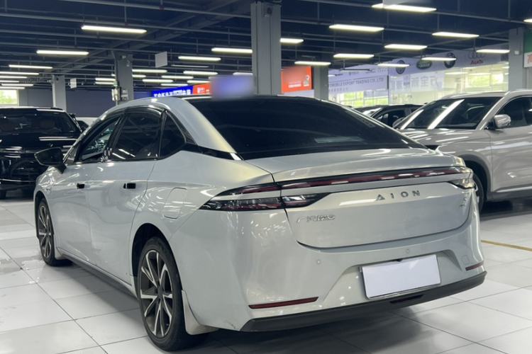 Used AION S Plus 2022 70 Intelligent Edition Exterior 5