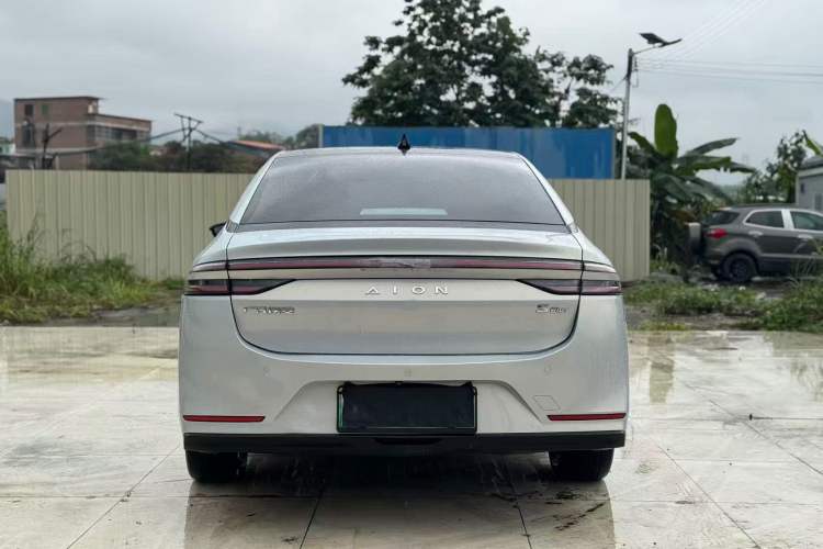 Used AION S Plus 2022 70 Intelligent Edition Exterior 7