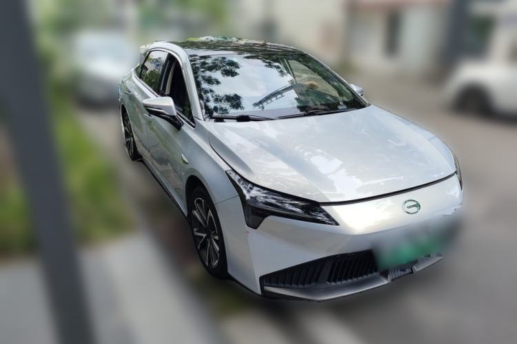 Used AION S Plus 2022 70 Intelligent Edition Front Right 45 Deg