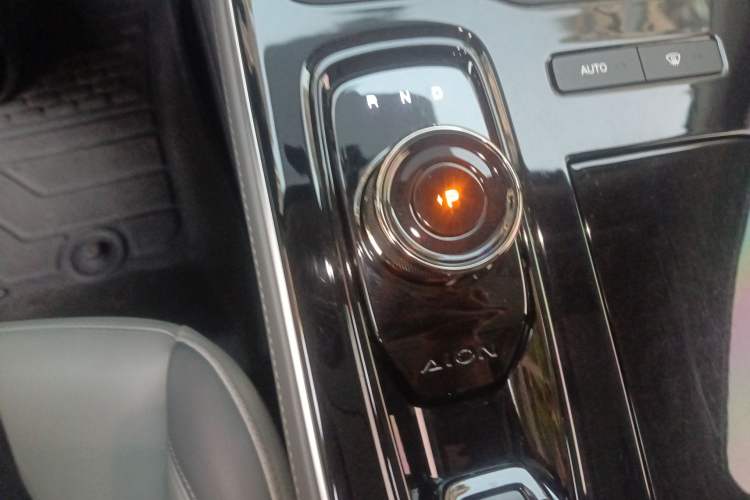 Used AION S Plus 2022 70 Intelligent Edition Gear Lever
