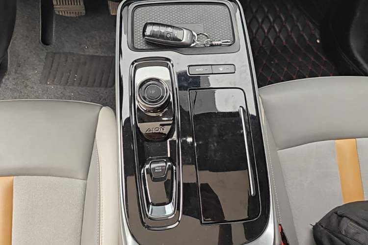 Used AION S Plus 2022 70 Intelligent Edition Gear Lever