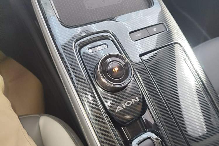 Used AION S Plus 2022 70 Intelligent Edition Gear Lever